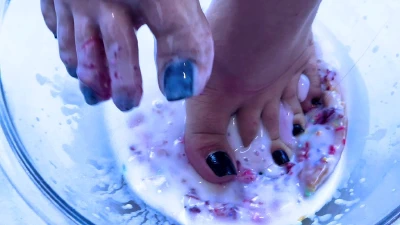 Cover for 'Miss Bimby's Feet Made Your Dessert Ready'